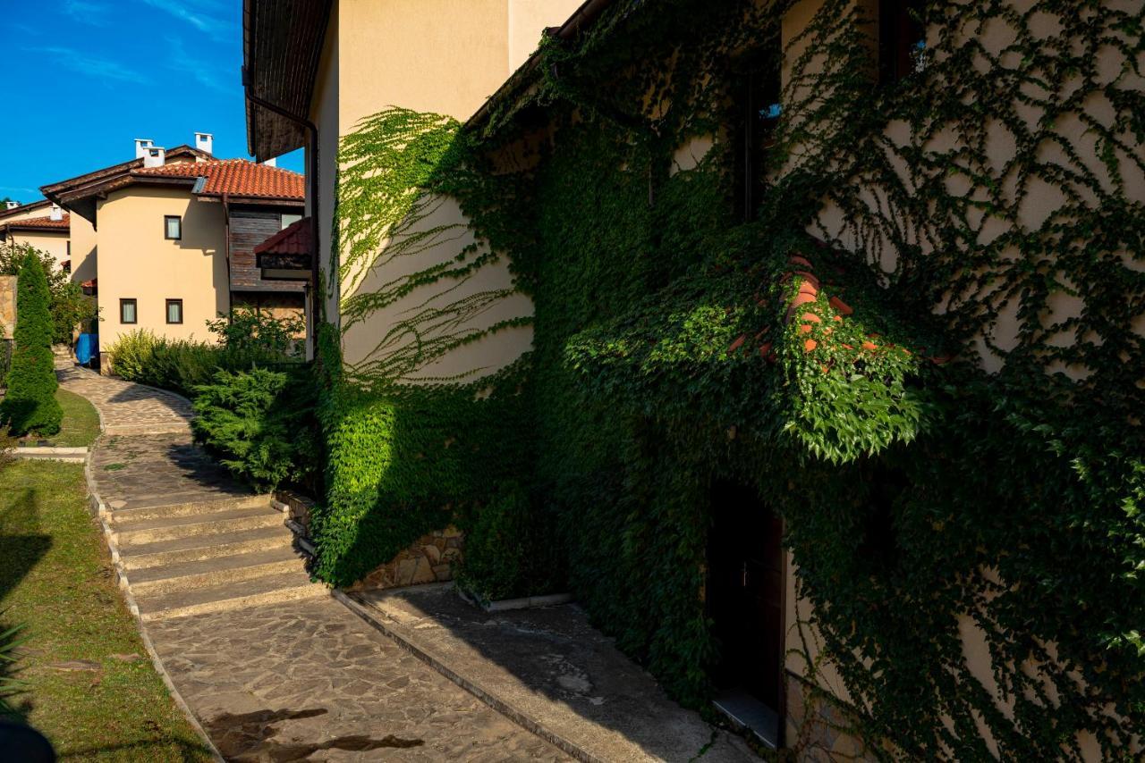 Menada Sunny Hill Villa Kosharitsa Exterior photo